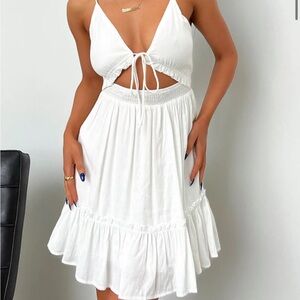 Haute Monde White Cutout Ruffle Flowy Dress
